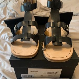 Marc Jacobs black gladiator sandals size 37.5